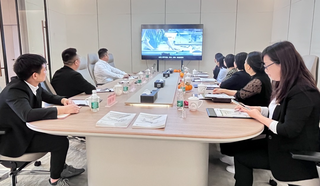 面对面传经送宝 心连心砥砺前行|省护理学会专家一行莅临MILAN SPORTS